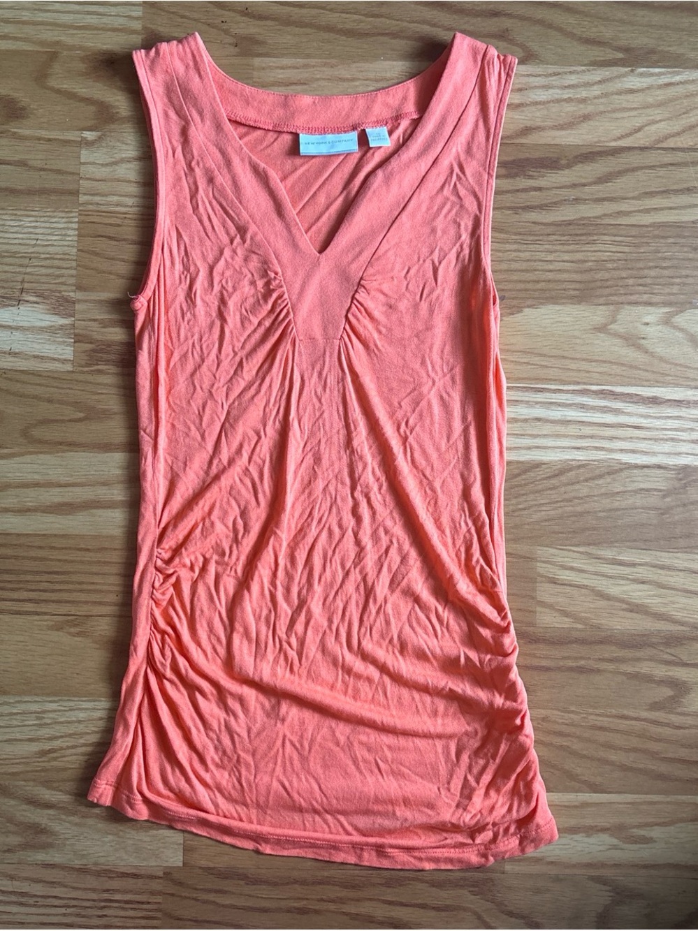 New York & Company Coral V-Neck Sleeveless Tank